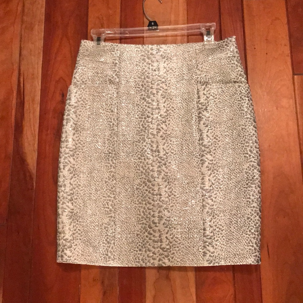 Ladies metallic accent evening skirt